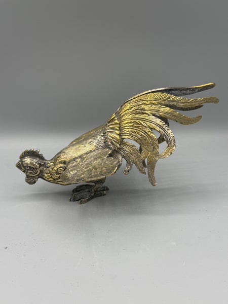 Taisteleva Kukko, messinki&auml;.