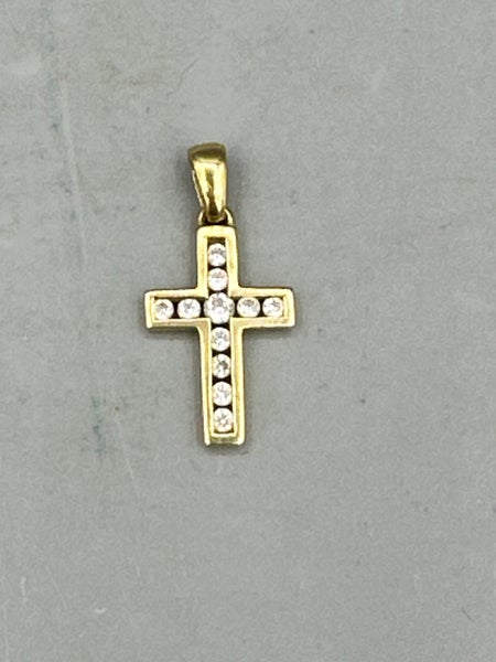 Kultajousi, Risti-riipus, Kultaa, Kirkkaat kivet