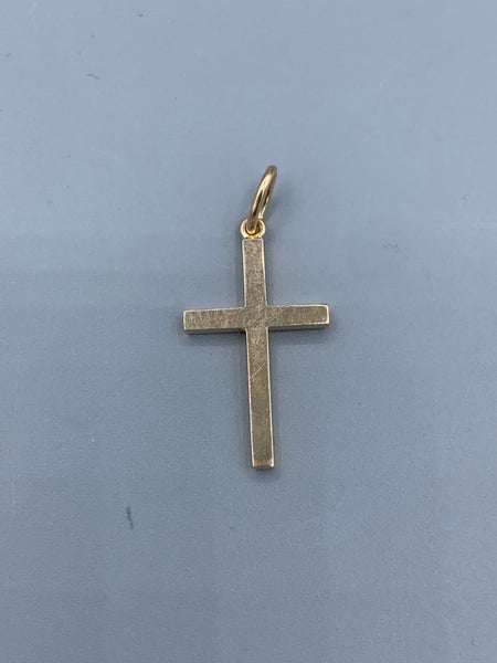 Kultainen Riipus, Risti