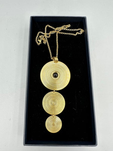 Kalevala koru, Kosmos, kaulakoru